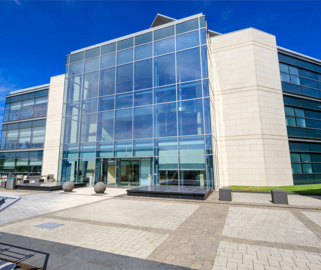 No.3 White Rose Park White Rose Park